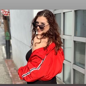 Meet your Posher, Kortni